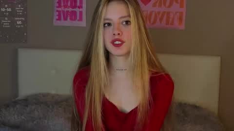 Emma online show from December 18, 7:20 pm