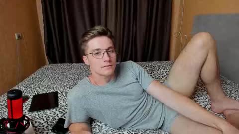 Snapshot of deni_boy99 chatting on September 21, 5:36 pm Deni online show from September 21, 5:36 pm