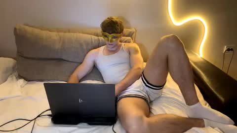 Snapshot of deniel_horny chatting on June 8, 6:30 pm Deni online show from June 8, 6:30 pm
