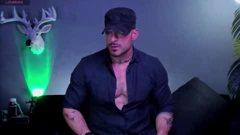 dennis_cox_ online show from February 8, 10:40 am