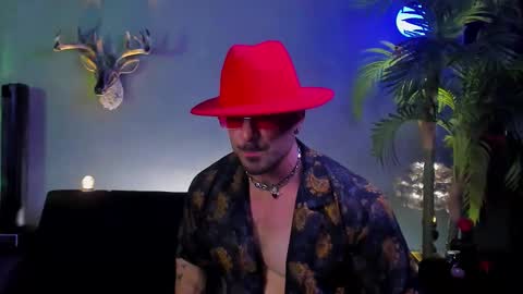 dennis_cox_ online show from March 29, 7:03 pm