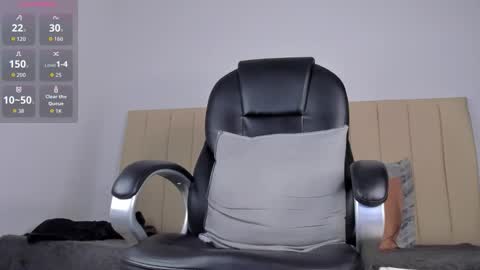 dennis munera online show from March 31, 4:18 pm