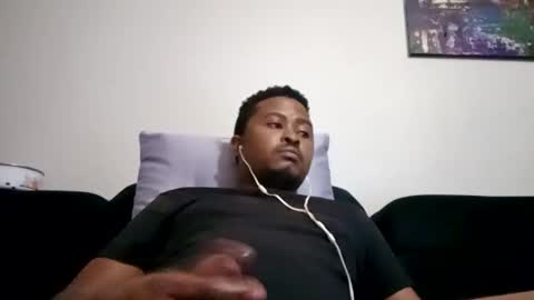 Snapshot of dentzo chatting on January 15, 1:21 am mastER blACK online show from January 15, 1:21 am