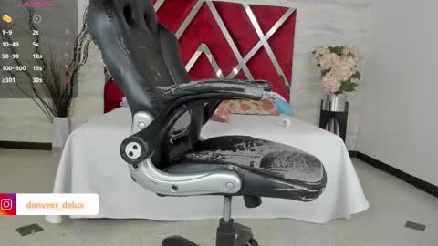 Denver online show from September 30, 11:48 am