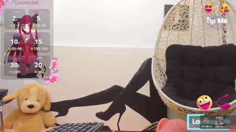 denychantall online show from February 11, 1:43 am