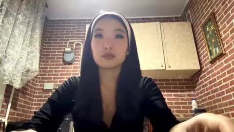 Snapshot of denysebernacchi chatting on November 11, 2:28 pm Emma online show from November 11, 2:28 pm