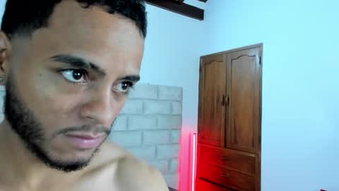 Snapshot of denzelvelez chatting on January 10, 3:08 am David online show from January 10, 3:08 am