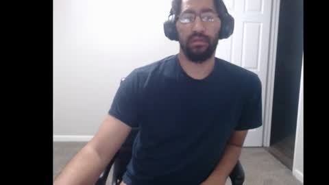 deon2324 online show from March 16, 10:41 am