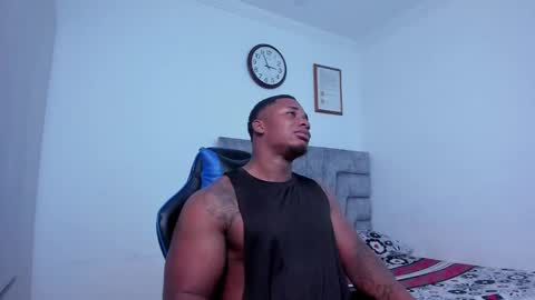 Snapshot of deonjhonson chatting on December 8, 7:54 pm deon jhonson online show from December 8, 7:54 pm
