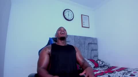 Snapshot of deonjhonson chatting on December 8, 10:57 pm deon jhonson online show from December 8, 10:57 pm