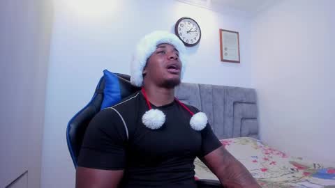 Snapshot of deonjhonson chatting on December 21, 6:12 pm deon jhonson online show from December 21, 6:12 pm