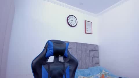 Snapshot of deonjhonson chatting on January 31, 11:46 am deon jhonson online show from January 31, 11:46 am