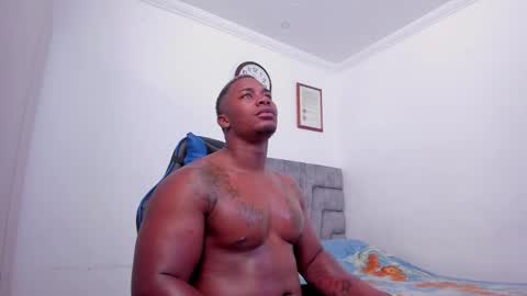Snapshot of deonjhonson chatting on February 1, 11:27 pm deon jhonson online show from February 1, 11:27 pm