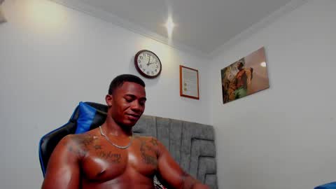 Snapshot of deonjhonson chatting on October 2, 7:04 am deon jhonson online show from October 2, 7:04 am