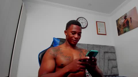 Snapshot of deonjhonson chatting on October 9, 7:28 am deon jhonson online show from October 9, 7:28 am