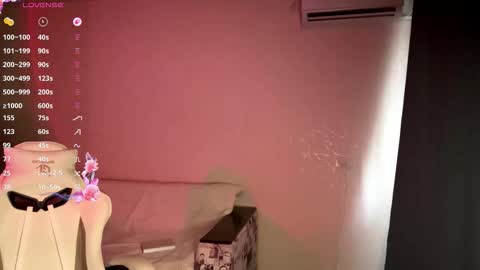 Vi  Victoria online show from March 26, 1:49 pm