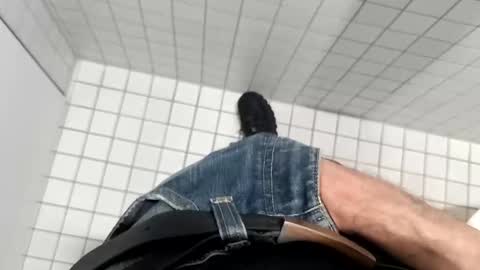 Snapshot of der_wanderer12 chatting on October 27, 11:36 am der_wanderer12 online show from October 27, 11:36 am