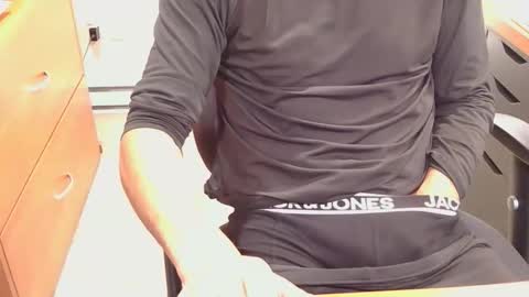 deraspesim online show from February 28, 9:16 pm