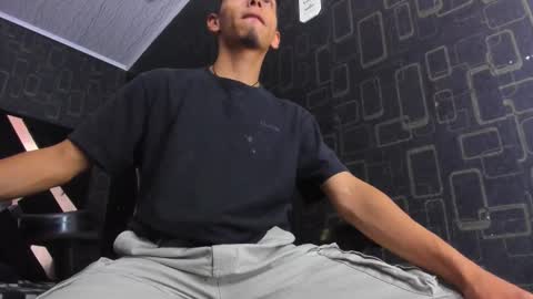 Dereck online show from February 21, 10:38 am