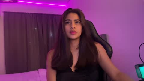 Dereck online show from February 8, 5:18 pm