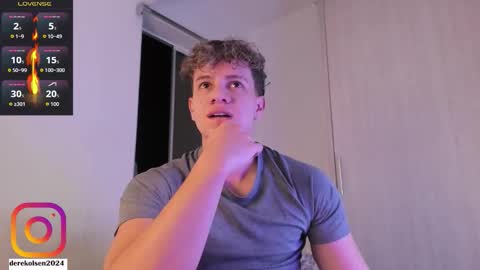 Derek  IG Derekolsen2024 online show from October 25, 2:52 am