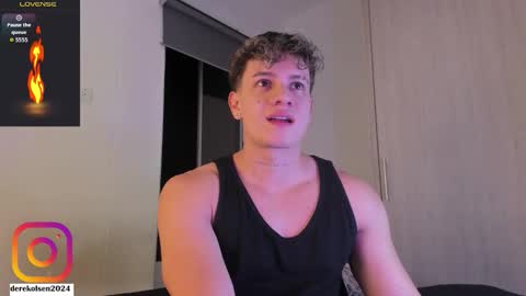 Derek  IG Derekolsen2024 online show from November 11, 2:44 am