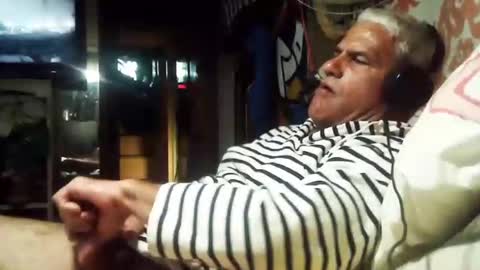 derick1961 online show from October 26, 5:57 am