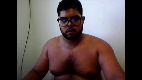 derick_0013 online show from May 5, 6:49 pm