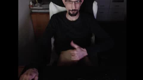 dermattes online show from February 1, 1:42 pm