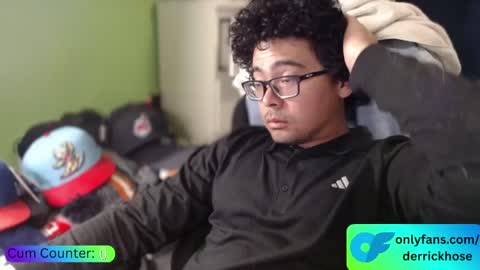 Derrick Hose online show from April 13, 2:28 am