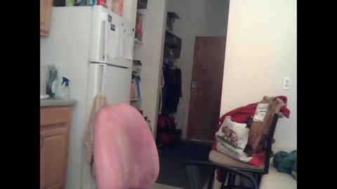 derrickkearley2055 online show from March 8, 4:23 am