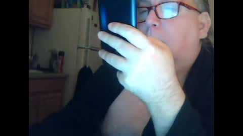 derrickkearley2055 online show from December 3, 7:16 am