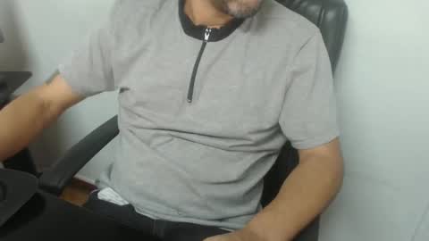     online show from December 18, 12:44 pm