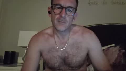 Snapshot of desertranger chatting on November 15, 1:51 pm desertranger online show from November 15, 1:51 pm