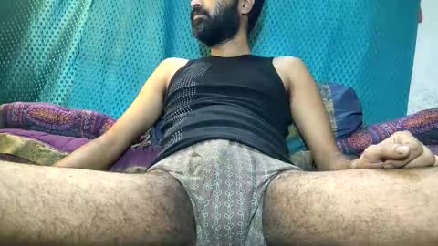 desi_boy799417 online show from March 29, 6:57 am
