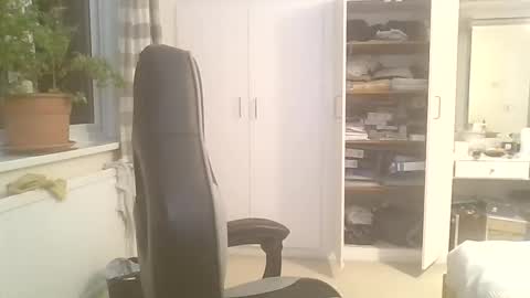 desiboi9 online show from September 23, 11:19 pm