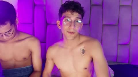 Snapshot of desire4duo chatting on February 8, 11:02 am desire4duo online show from February 8, 11:02 am