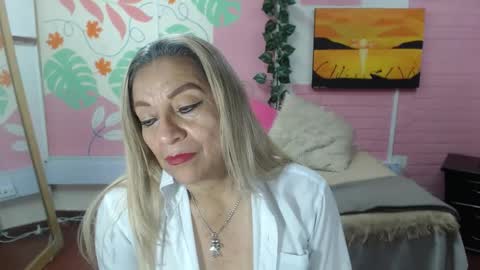 VALERIA online show from October 1, 5:30 pm