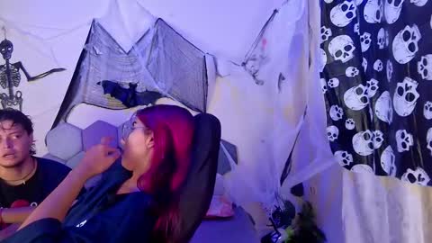 Snapshot of desireduo_tgn chatting on November 1, 5:48 pm TORI AND MR. BEAR online show from November 1, 5:48 pm