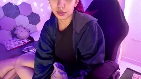 Snapshot of desireduo_tgn chatting on November 29, 6:22 pm TORI AND MR. BEAR online show from November 29, 6:22 pm