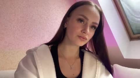 Snapshot of desiree_perhaps chatting on February 28, 10:27 am desiree_perhaps online show from February 28, 10:27 am