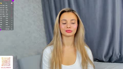 Willow online show from November 21, 6:12 am