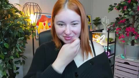 Snapshot of desirelayla chatting on September 24, 6:28 am LAYLA online show from September 24, 6:28 am