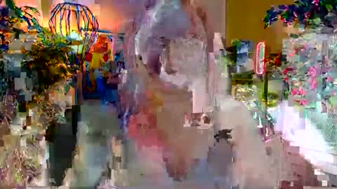 Snapshot of desirelayla chatting on October 6, 6:44 am LAYLA online show from October 6, 6:44 am