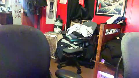 Snapshot of desolation2012 chatting on September 21, 8:27 am desolation2012 online show from September 21, 8:27 am