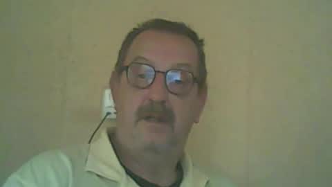 destelp online show from October 12, 12:04 pm