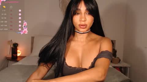 Destinne Mill online show from December 15, 11:03 am