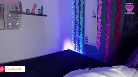 Dani online show from February 5, 5:12 am