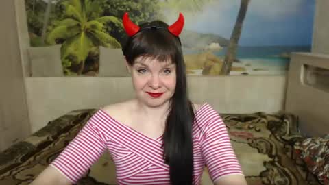 Snapshot of destinykiss chatting on May 10, 6:02 pm destinykiss online show from May 10, 6:02 pm