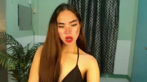 Chelsea online show from December 18, 1:02 pm